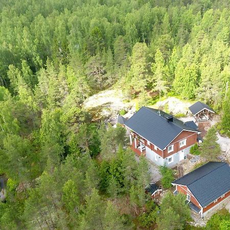 B&B Elaemys Aemmi Sauvo Zewnętrze zdjęcie