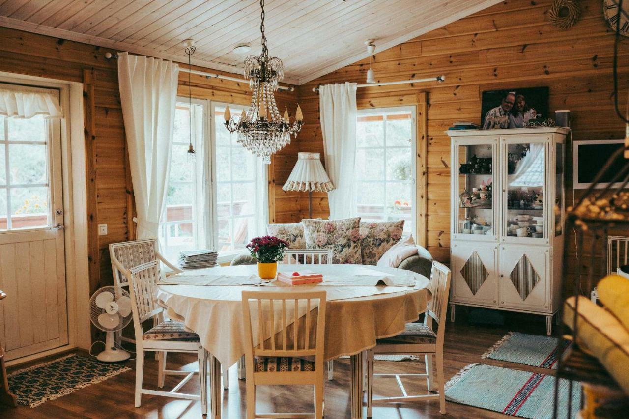 B&B Elaemys Aemmi Sauvo Zewnętrze zdjęcie